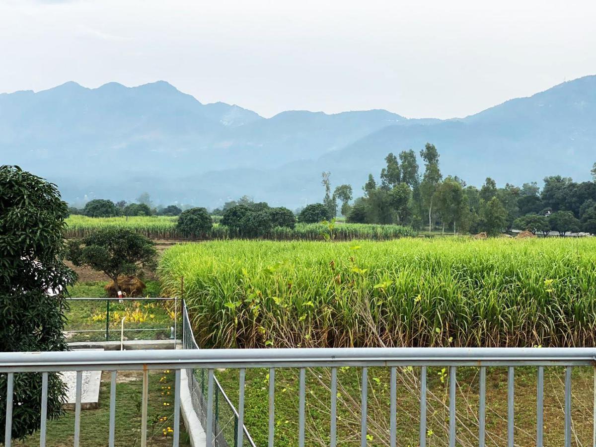Sukoon - A Wellness Resort, Uttarakhand Chuharpur Экстерьер фото